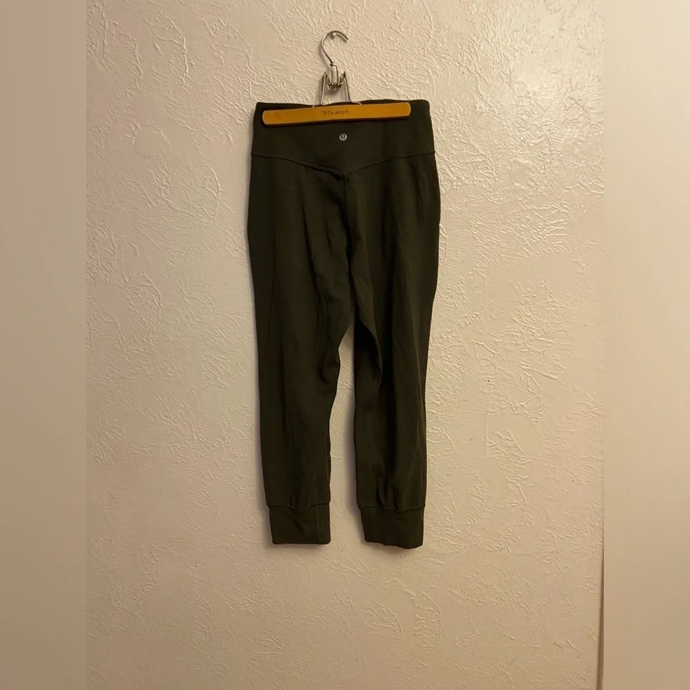 Lululemon pants